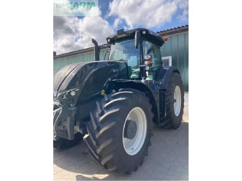Tractor VALTRA S324