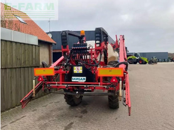 Pulverizador arrastrado compact: foto 3 Pulverizador arrastrado compact: foto 3