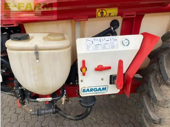 Pulverizador arrastrado compact: foto 4 Pulverizador arrastrado compact: foto 4