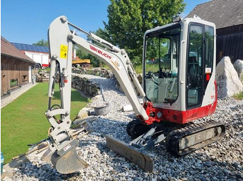 Miniexcavadora TAKEUCHI