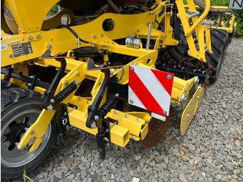 Sembradora Bednar Omega OO 3000L: foto 5 Sembradora Bednar Omega OO 3000L: foto 5