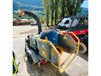 Trituradora de madera BROYEUR A BRANCHES ISEKI 150M - ANNÉE 2010: foto 5