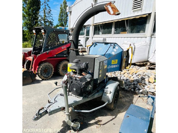 Trituradora de madera BROYEUR A BRANCHES ISEKI 150M - ANNÉE 2010: foto 2