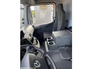 Camión Mercedes Atego 2017 Boite automatique: foto 3 Camión Mercedes Atego 2017 Boite automatique: foto 3