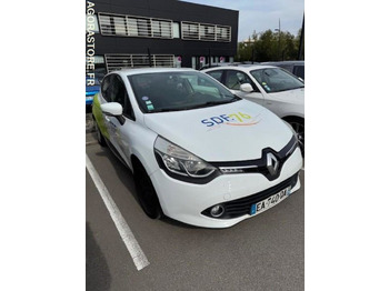 Coche RENAULT