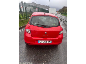 Coche RENAULT - CLIO III (1.5 DCI) - DIESEL - 212000 kms - année 2013: foto 4 Coche RENAULT - CLIO III (1.5 DCI) - DIESEL - 212000 kms - année 2013: foto 4