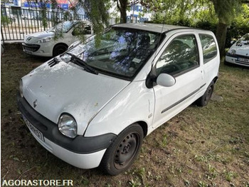 Coche RENAULT