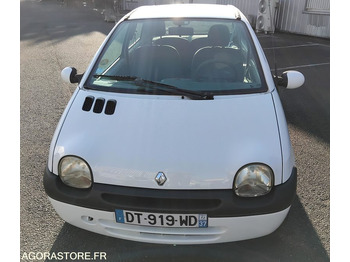 Coche RENAULT
