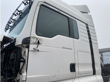 Puerta y piezas MAN TGX