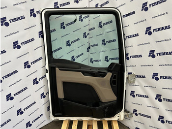 Puerta y piezas para Camión MAN TGX: foto 4