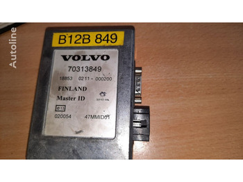 Unidad de control Volvo 70329277 / 70395975-P01 / 70361720-P01 / 70322237-P02: foto 3 Unidad de control Volvo 70329277 / 70395975-P01 / 70361720-P01 / 70322237-P02: foto 3
