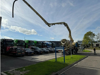 Camión hormigonera con bomba Iveco Eurotrakker 410 8X4 CIFA PUMP 24M + MIXER FULL S: foto 3