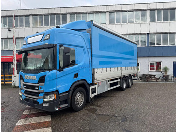 Camión lona SCANIA P 450