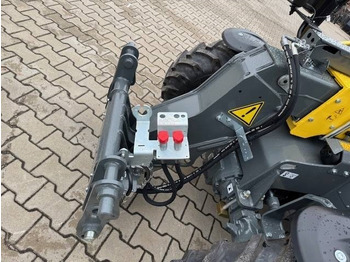 Cargadora de ruedas telescópica KRAMER 1445: foto 4