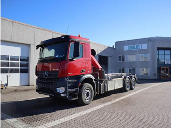 Camión con equipo de cable Mercedes-Benz Arocs 2643 euro 6: foto 2