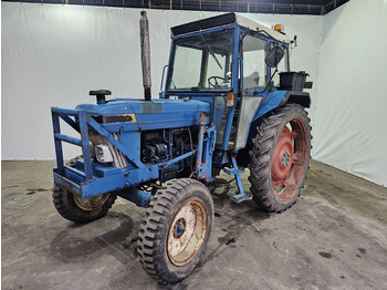 Tractor FORD