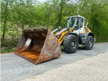 Leasing de LIEBHERR L 546 LIEBHERR L 546: foto 1