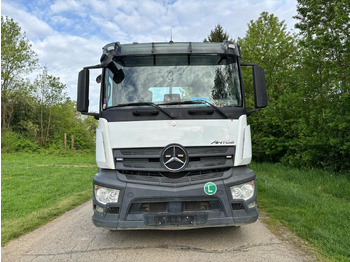 Camión portacontenedor de cadenas MERCEDES-BENZ Antos 2540: foto 3