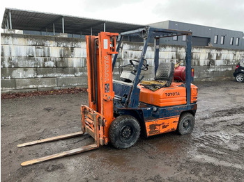 Carretilla elevadora TOYOTA FG 18
