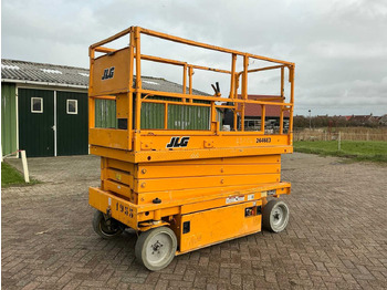 Plataforma elevadora JLG