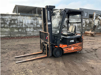 Carretilla elevadora DOOSAN