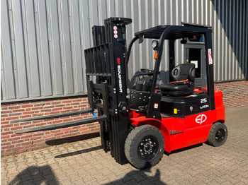 Carretilla elevadora EP EQUIPMENT