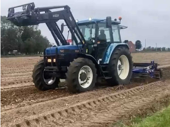 Tractor FORD