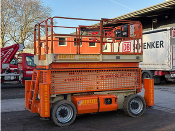 Plataforma elevadora JLG