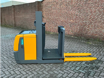 Carretilla elevadora JUNGHEINRICH EKS110 ORDER PICK TRUCK 2019: foto 2