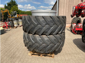 Neumáticos y llantas PIRELLI