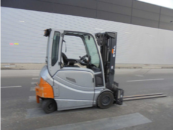 Carretilla elevadora STILL RX60