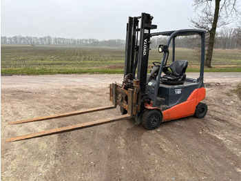 Carretilla elevadora TOYOTA