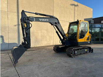 Excavadora VOLVO EC55B