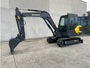 Excavadora VOLVO EC55D