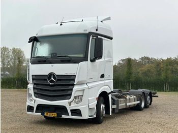Camión chasis MERCEDES-BENZ Actros 2642