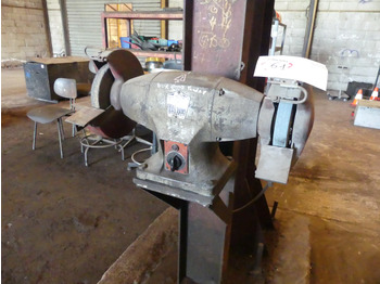 Máquina para metal