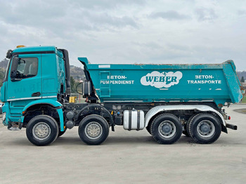 Camión volquete nuevo Mercedes-Benz AROCS 4142* KIPPER / 8x4 * TOPZUSTAND: foto 3 Camión volquete nuevo Mercedes-Benz AROCS 4142* KIPPER / 8x4 * TOPZUSTAND: foto 3