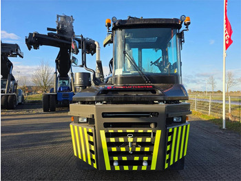 Leasing de Terberg RT403 4x4 Terberg RT403 4x4: foto 5 Leasing de Terberg RT403 4x4 Terberg RT403 4x4: foto 5