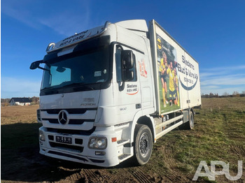 Camión caja cerrada MERCEDES-BENZ Actros 1832