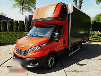 Furgoneta con lona IVECO Daily 35s18