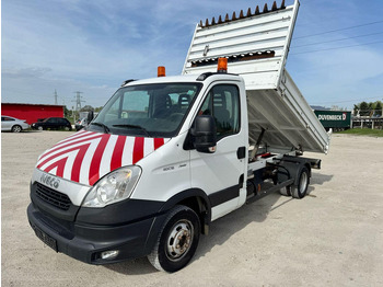 Furgoneta basculante IVECO Daily