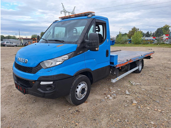 Camión portavehículos IVECO Daily