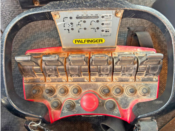 Camión caja abierta, Camión grúa Renault C430 * PALFINGER PK 18002 - EHC + FUNK/ 6x4: foto 4 Camión caja abierta, Camión grúa Renault C430 * PALFINGER PK 18002 - EHC + FUNK/ 6x4: foto 4