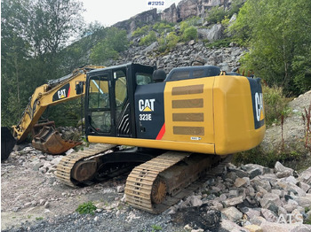 Excavadora de cadenas Caterpillar 323E: foto 2