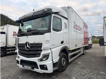 Camión caja cerrada MERCEDES-BENZ Actros
