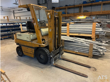 Carretilla elevadora eléctrica TOYOTA