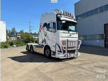 Cabeza tractora VOLVO FH 750