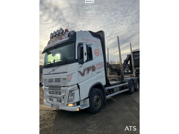 Camión forestal VOLVO FH 540