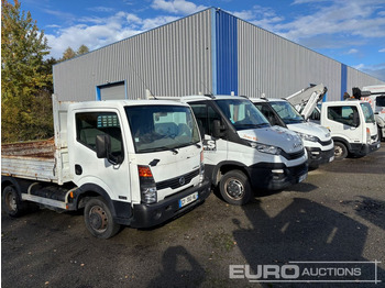 Furgoneta basculante NISSAN