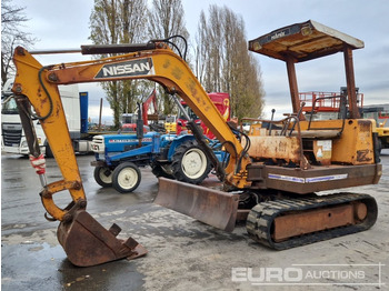 Miniexcavadora NISSAN
